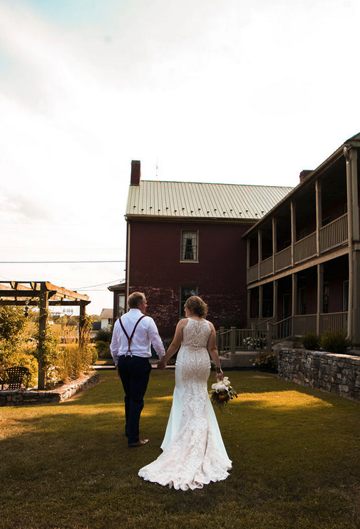 Asya and Mark Grove - July 31, 2021 (Serena R Thura Photography)